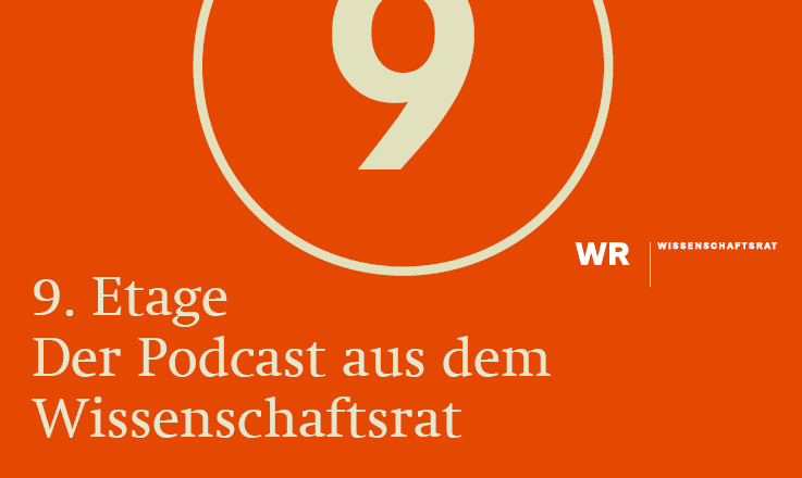 verweist auf: #9 | Podcast: Die Unileitung ist keine Gesinnungspolizei Titelkachel zur Podcastreihe (verweist auf: #9 | Podcast: Die Unileitung ist keine Gesinnungspolizei)