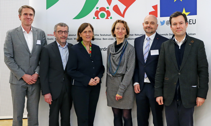 DFG, HRK and WR Propose Nexus – a New Funding Instrument for Networks of Excellence at EU Level DFG, HRK and WR Propose Nexus – a New Funding Instrument for Networks of Excellence at EU Level